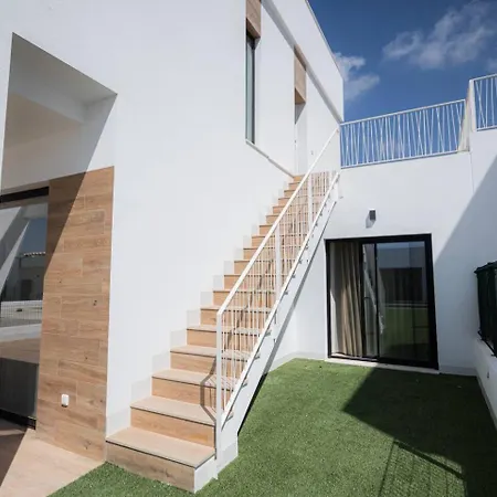 Luxury 3 Bedroom Finestrat With A Pool Villa *