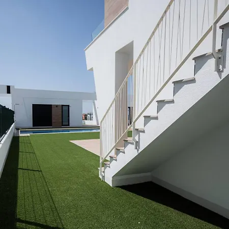Luxury 3 Bedroom Finestrat With A Pool *