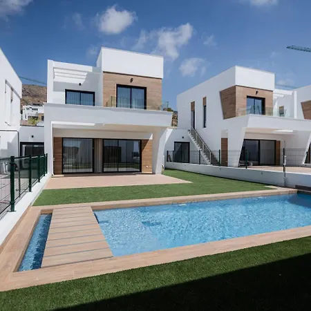 Villa Luxury 3 Bedroom Finestrat With A Pool Cala de Finestrat